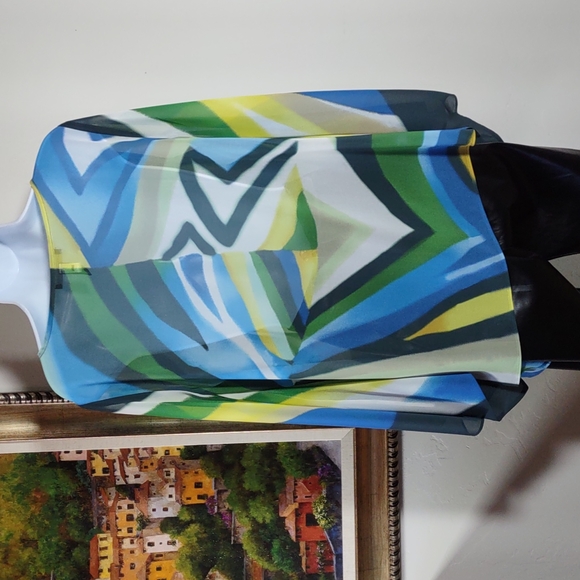 Chico's Black Label Print Chiffon Asymmetrical Top - Picture 4 of 7